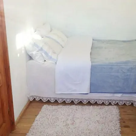 Casa de hóspedes Small For Two In Private Korce